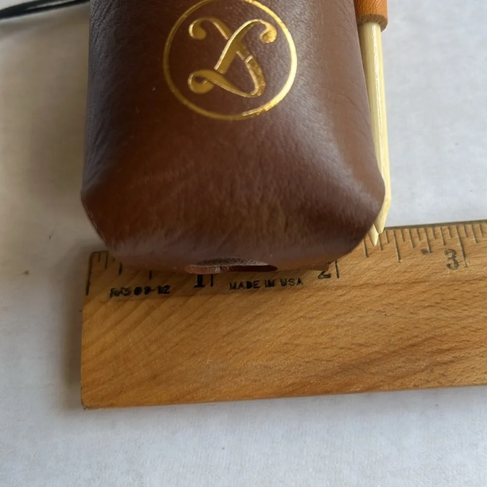 Italian Leather Golf Ball & Tee Holder with Belt or Golf Bag Attachments - Picture 9 of 9